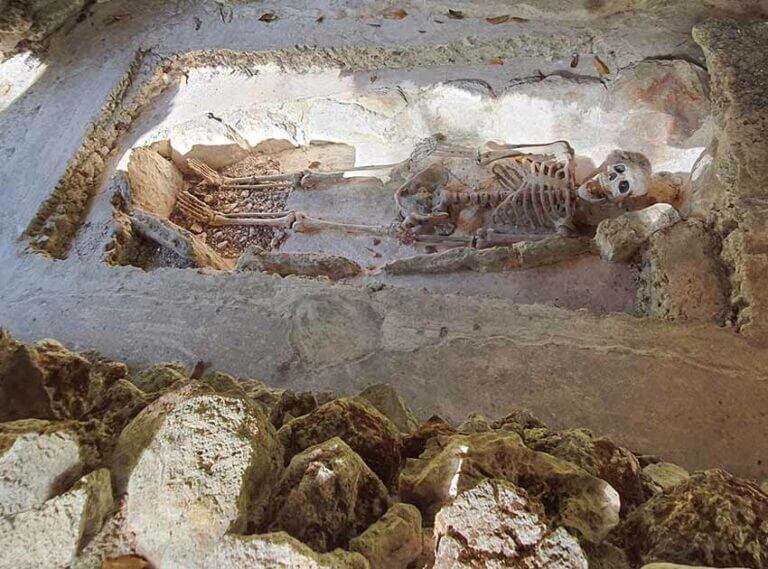 Oxtankah archaeological site holds clues about ancient Maya seafarers Oxtankah archaeological site holds clues about ancient Maya seafarers