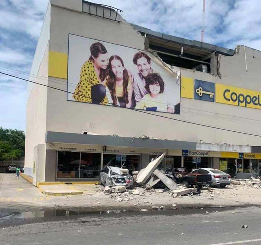 Earthquake damage in Manzanillo, Colima September 19, 2022