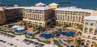 Ritz Carlton Hotel in Cancun