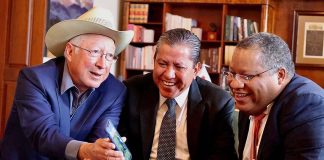 US Ambassador Ken Salazar, left, with Zacatecas governor David Monreal, center