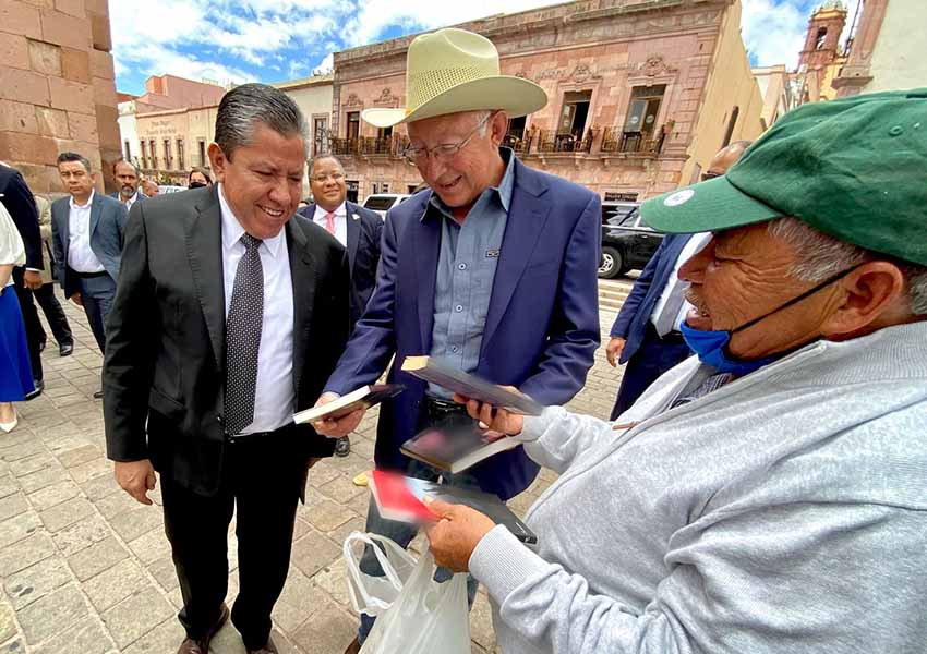 US Ambassador Ken Salazar with Zacatecas Governor David Monreal in Zacatecas city
