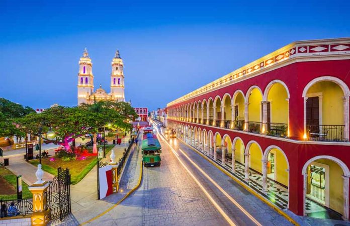 Campeche city, Independence Square