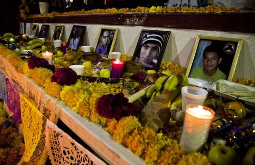 Ofrenda in dedicated for the missing Ayotzinapa 43