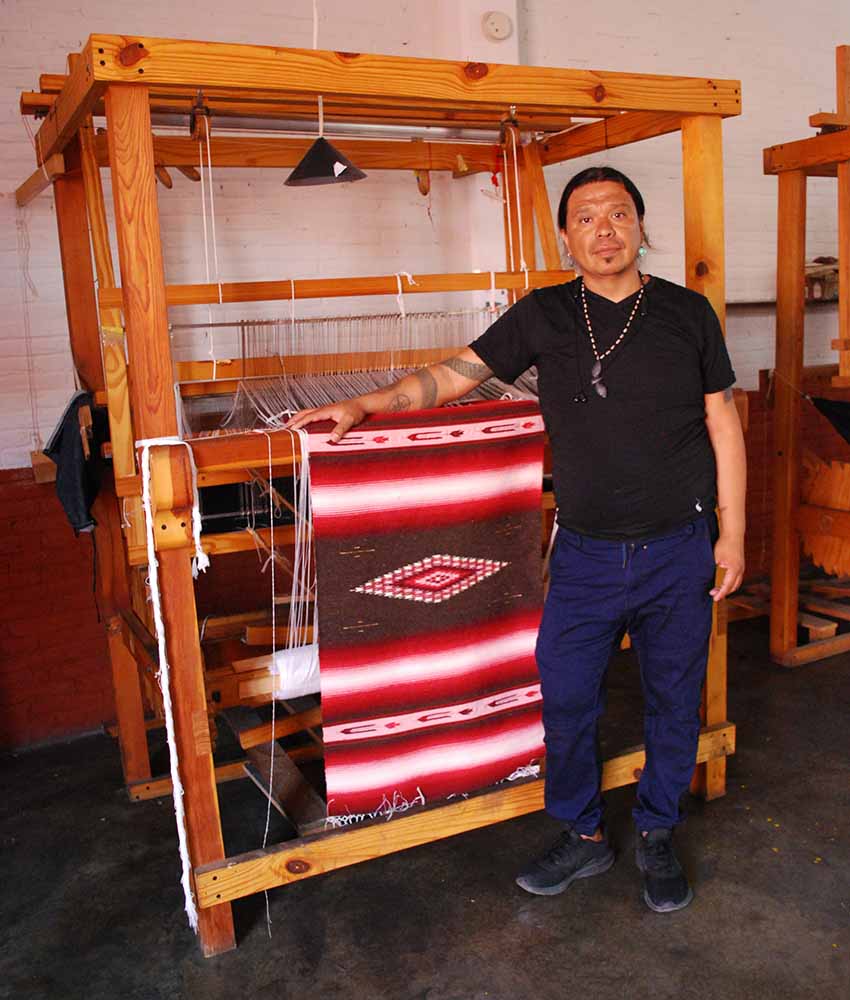 Master weaver Ruben Tamayo at Escuela La Favorita sarape school in Saltillo