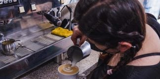 Service worker in Mexico