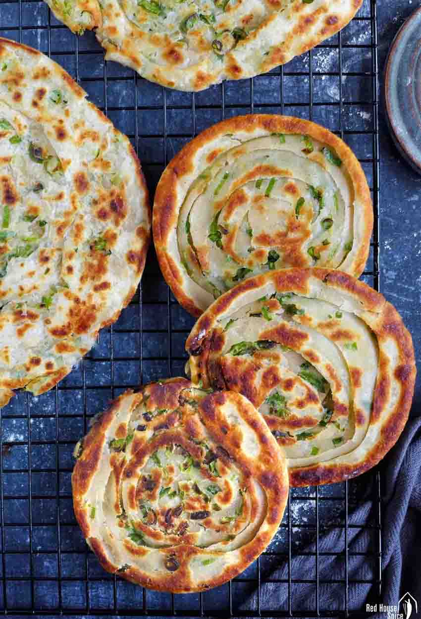 Spring onion flatbread