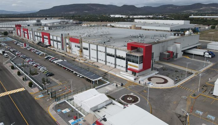 The candy manufacturer and distributor Grupo Ferrero announced that they planned to invest US $50 million to expand their industrial operations in Guanajuato, on the Bajío states.