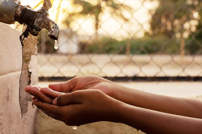Health Ministry issues cholera alert following outbreak in Haiti Health Ministry issues cholera alert following outbreak in Haiti