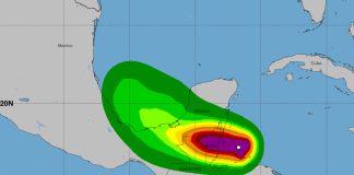 national hurricane center map of hurricane lisa
