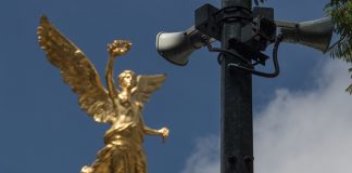 seismic alert loudspeaker in Mexico City on Reforma Avenue