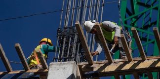 Construction workers in Mexico City's Condesa neighborhood.