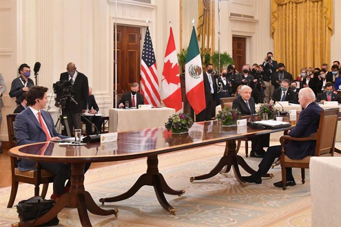 Presidents López Obrador, Biden and Trudeau at the 2021 leaders summit.
