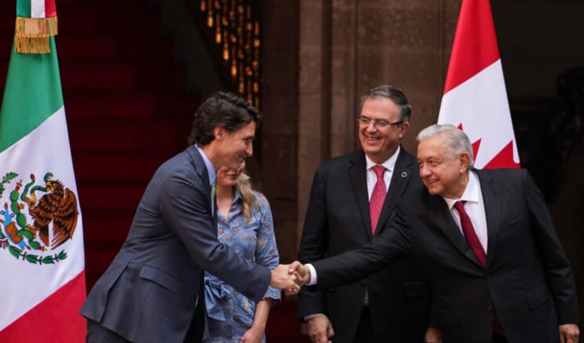 AMLO and Justin Trudeau at North American Leaders' Summit in Mexico 2023