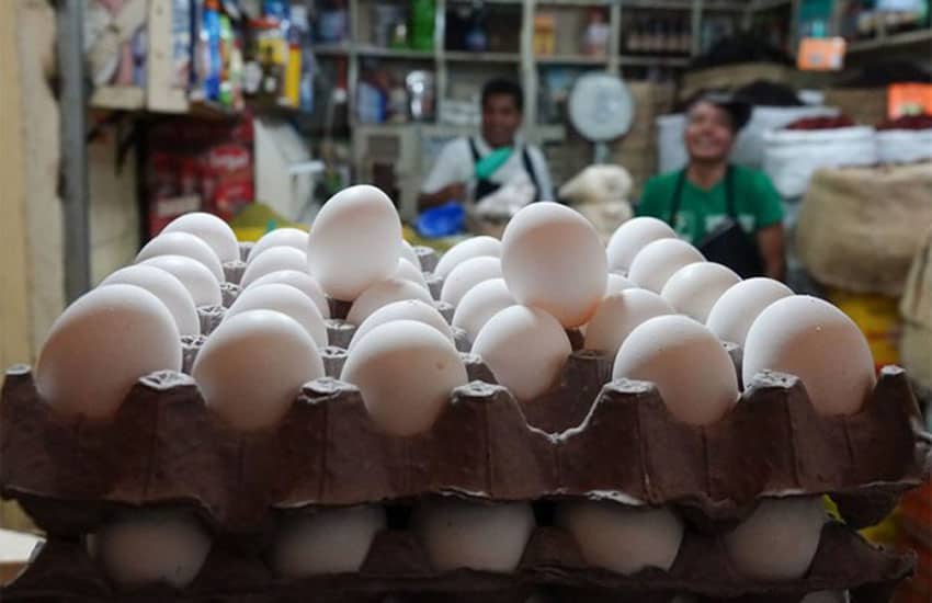 Eggs in Mexican market