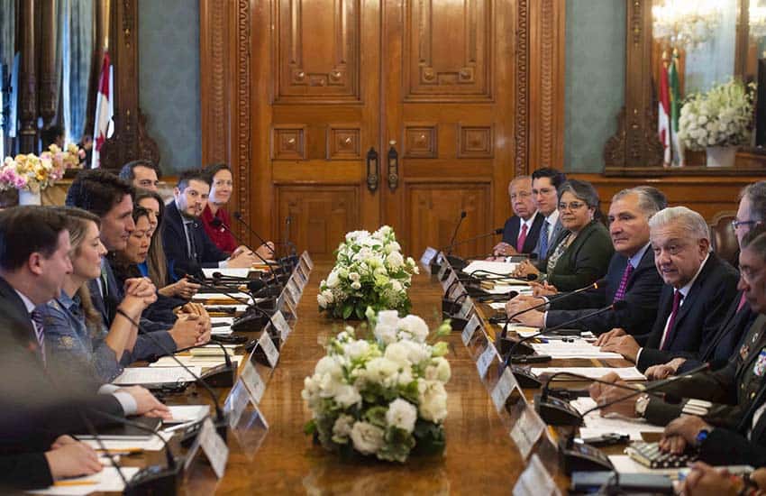 North American Leaders Summit 2022 meeting between AMLO and Justin Trudeau