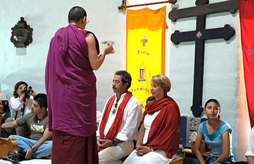 Hostal de la Luz in Morelos Mexico blessing by Dalai Lama as Place of Peace in 2006