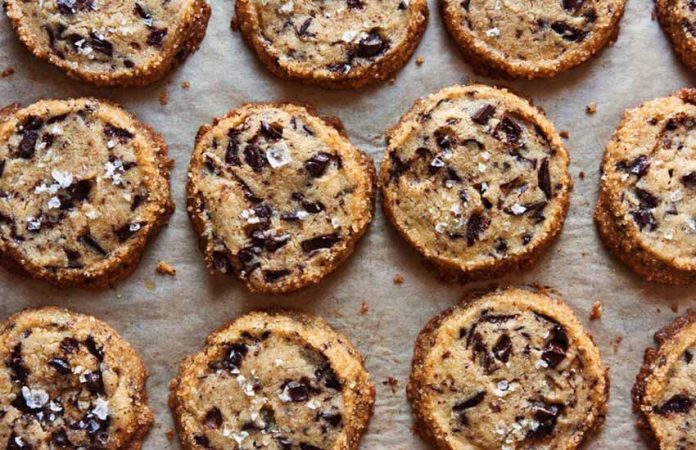 Salted chocolate chip shortbread cookies