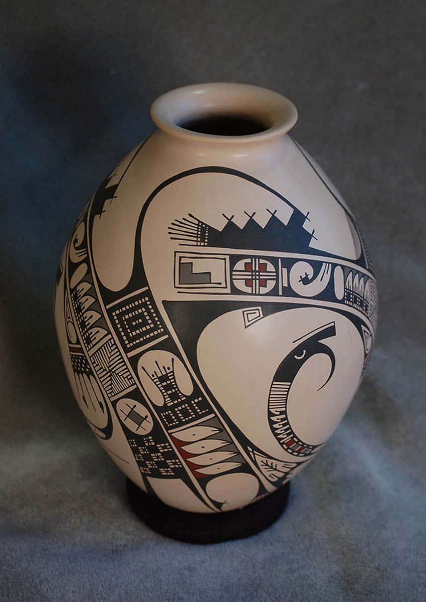 pottery from Mata Ortiz, Chihuahua, Mexico