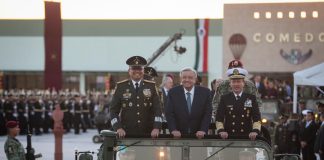 AMLO celebrates the Day of the Army