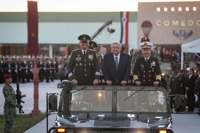 AMLO celebrates the Day of the Army