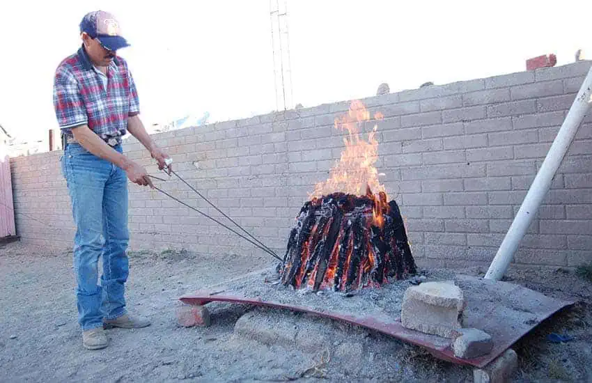 potter from Mata Ortiz, Chihuahua, Mexico