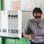 Mexican voter