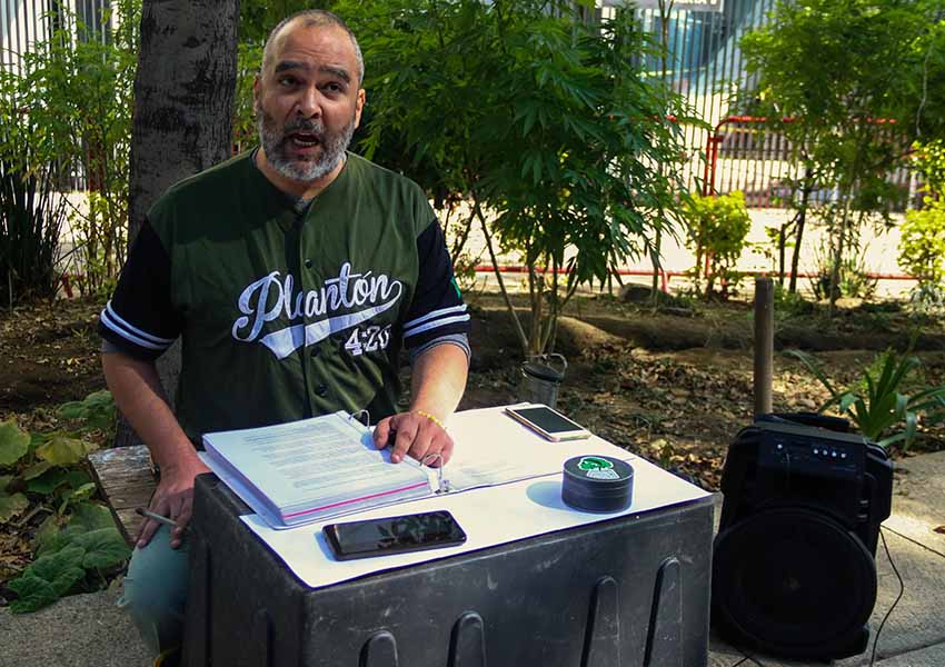 Pepe Rivera, spokesperson for Plantón 420 in Louis Pasteur Plaza