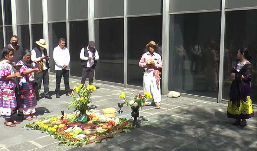 Indigenous ceremony for signing of accord to create the new University of Indigenous Languages of Mexico in Mexico City.
