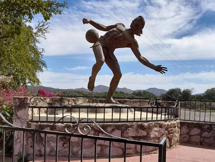 Ulama player statue at entrance to El Quelite, Sinaloa