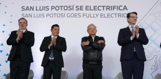 AMLO with BMW Group