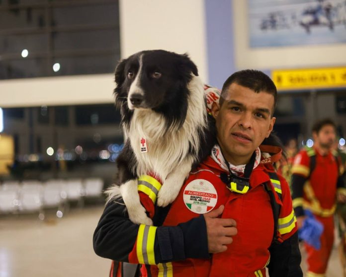 Mexican rescue brigade going to Turkey