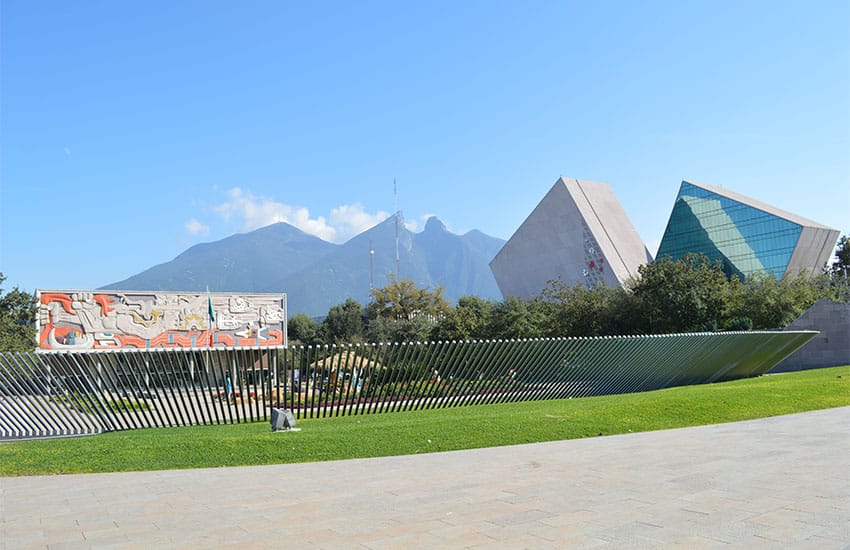 Main entrance to the headquarters of the Tec de Monterrey university