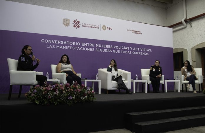 Government and civil rights activists meet in Mexico City to discuss upcoming activist protests for International Women's Day 2023