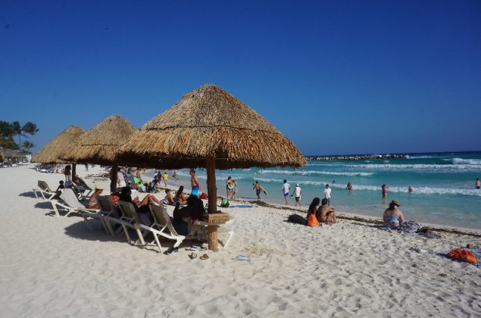 Cancún beach
