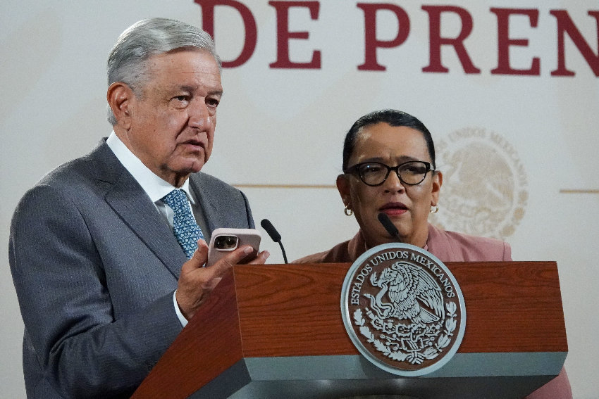 AMLO at morning press conference with Rosa Icela Rodríguez