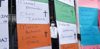 Posters outside Ciudad Juárez detention center
