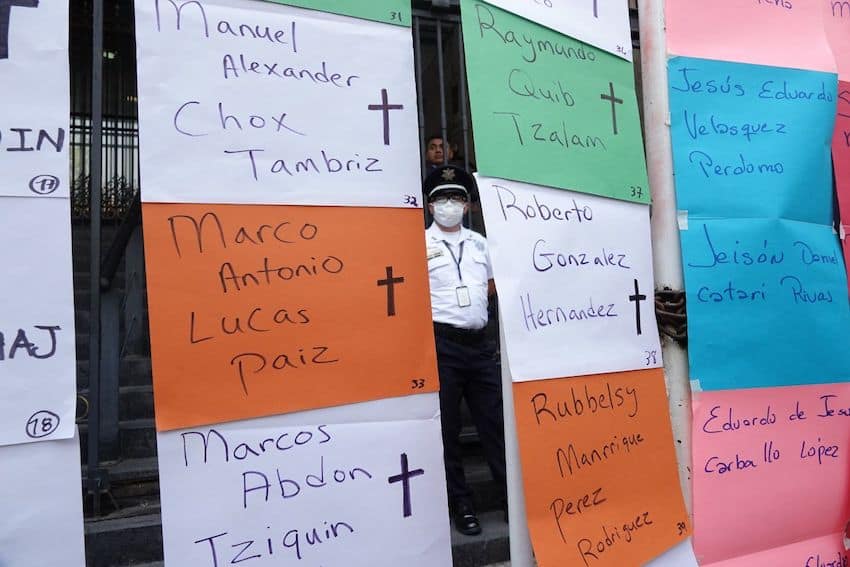 Posters outside Ciudad Juárez detention center