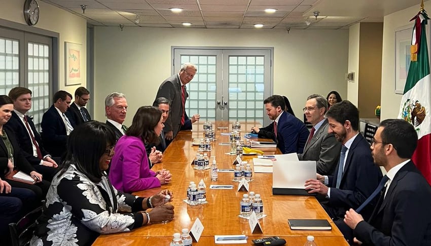 Meeting between Ambassador Moctezuma and U.S. lawmakers
