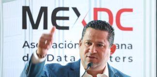 Governor Diego Sinhue of GTO