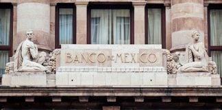 The entrance to the Central Bank of Mexico (Banxico)