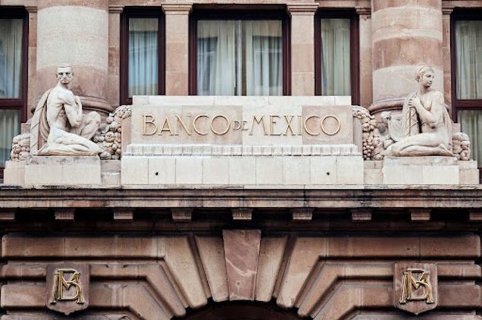 The entrance to the Central Bank of Mexico (Banxico)