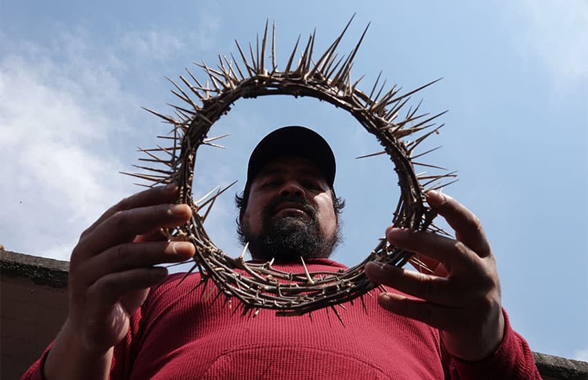 Maker of crowns of thorns in Mexico City who provides Iztapalapa's Holy Week celebrations every year.