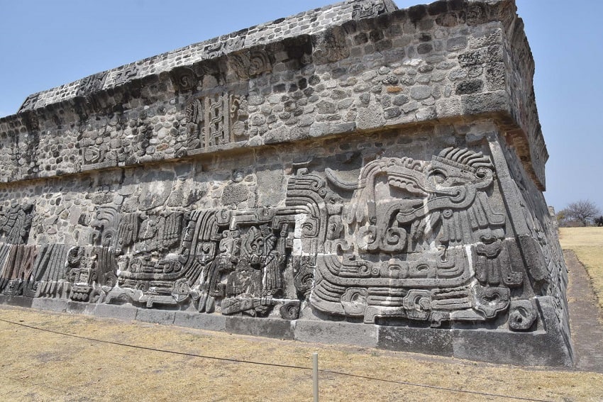 A wall in Xochicalco.