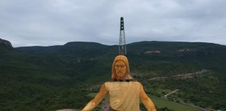 The christ of peace statue is built in Zacatecas
