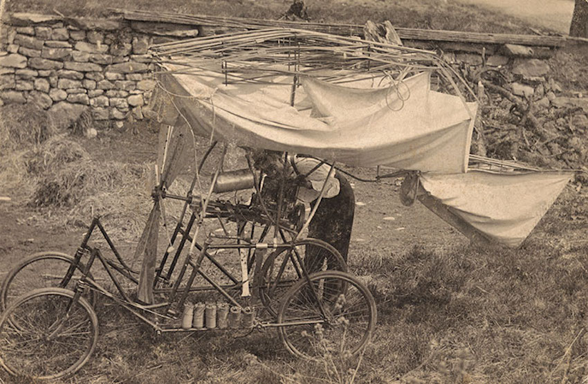 A flying machine from Victor Ochoa