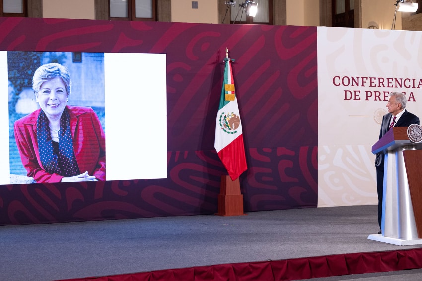 AMLO at press conference