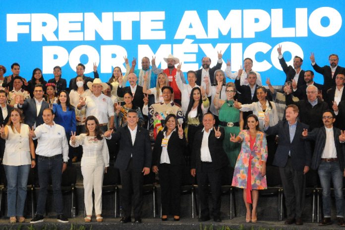 Politicians of Frente Amplio por México
