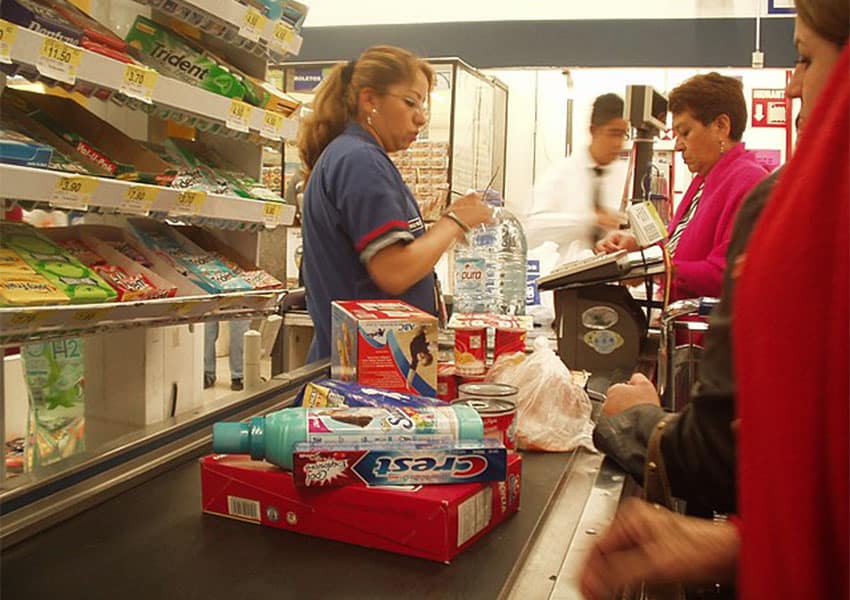 Cashier in Mexico City