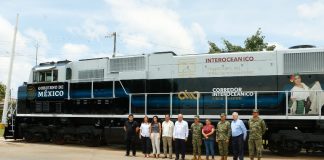 Interoceanic railway locomotive