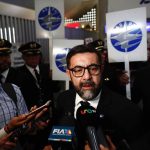 Humberto Gual speaks at Aeromar strike